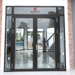 CỬA ĐI HAI CÁNH MỞ NHÔM MAXPRO JAPAN CAO CẤP