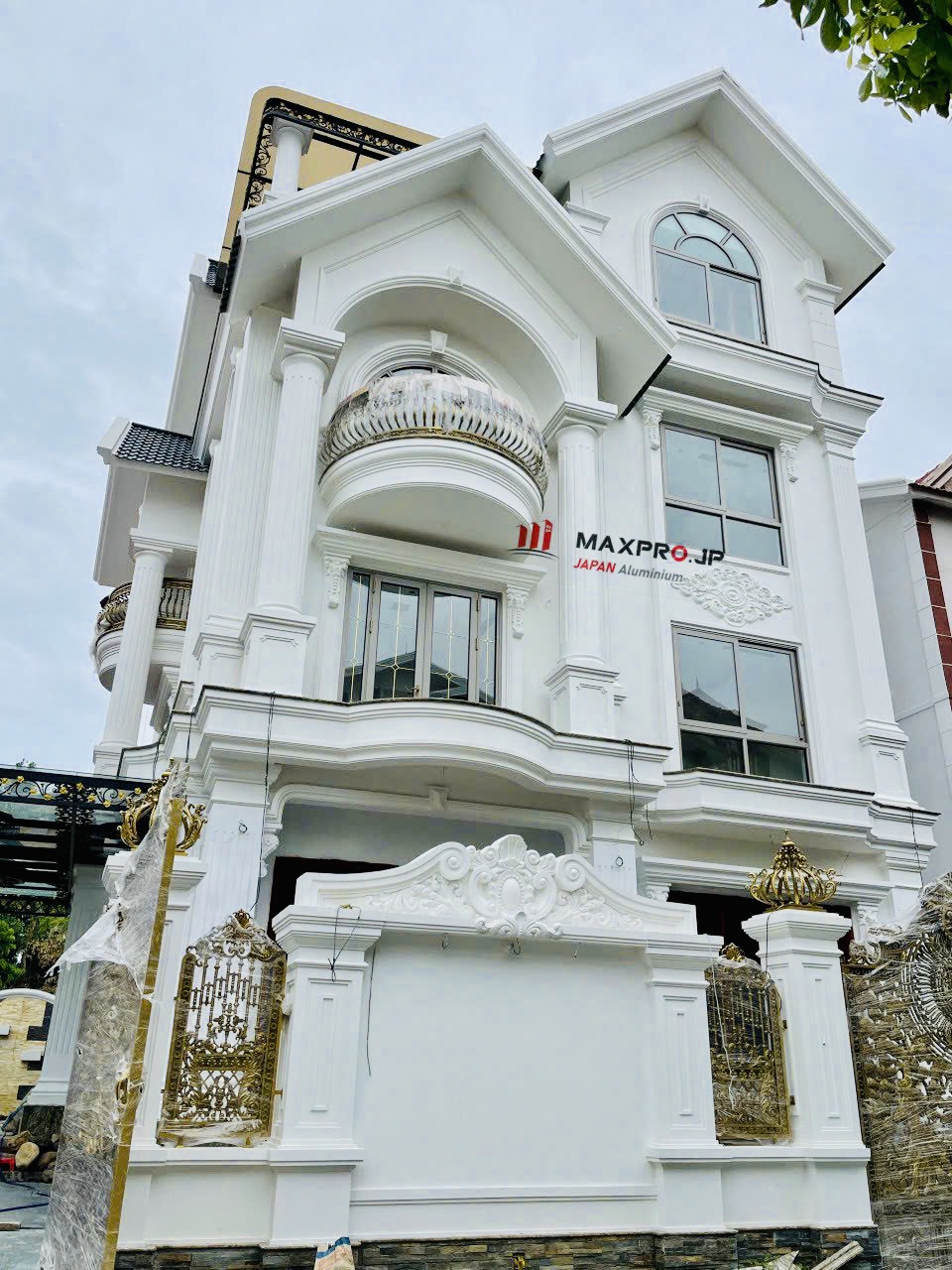 CÔNG TRÌNH NHÀ PHỐ HIỆN ĐẠI