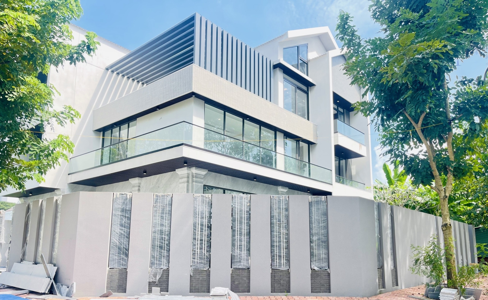 BIỆT THƯ NHÔM XINGFA CHÍNH HÃNG NHẬP KHẨU
