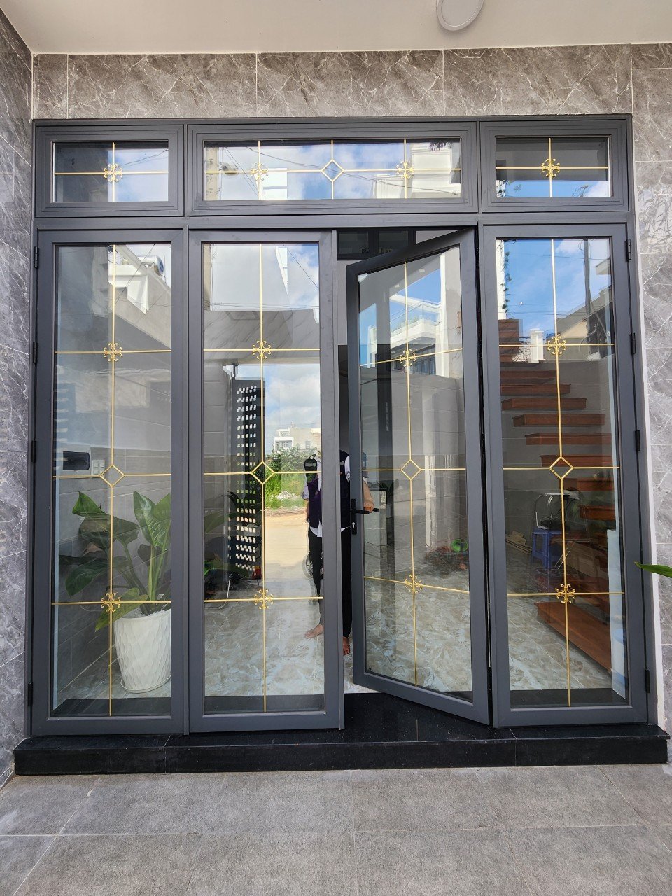 KÍNH THỦY LỰC 4 CÁNH KẾT HỢP NAN ĐỒNG