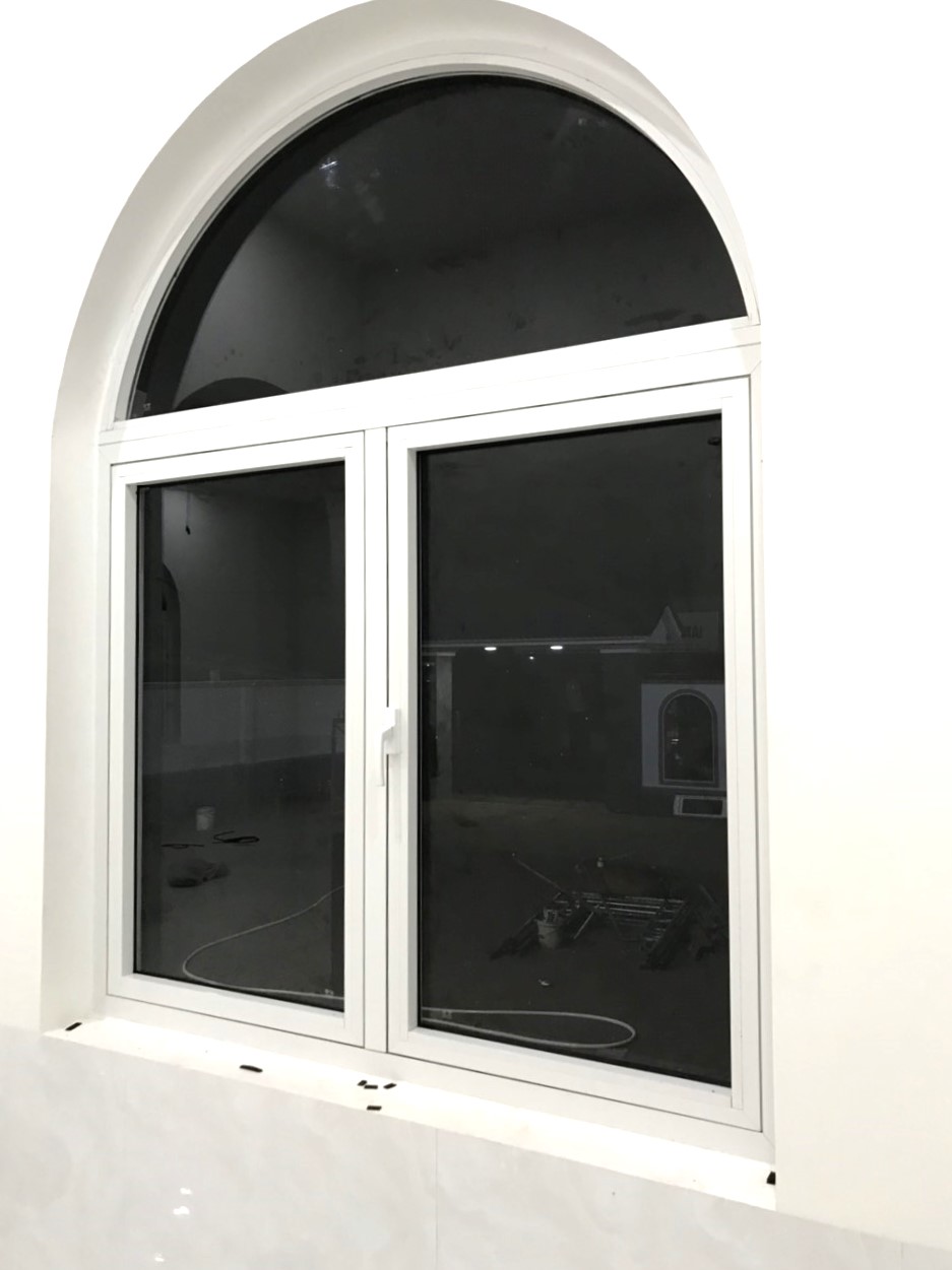 CỬA SỔ UỐN VÒM MỞ QUAY 2 CÁNH NHÔM MAXPRO